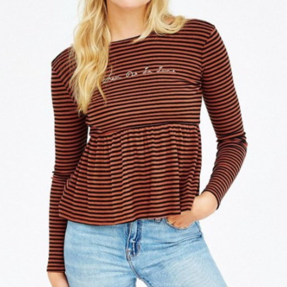 NWOT Urban Outfitters Truly Madly Deeply Au Clair Peplum Tee